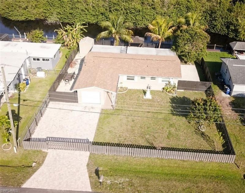 141 Schneider Dr, Fort Myers, FL 33905 Photo