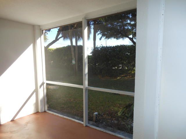 815 W Boynton Beach Boulevard, Unit 8-105, Boynton Beach, FL 33426 Photo