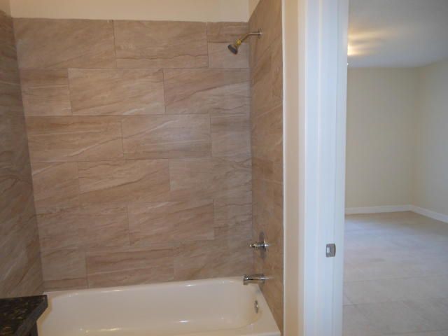 815 W Boynton Beach Boulevard, Unit 8-105, Boynton Beach, FL 33426 Photo