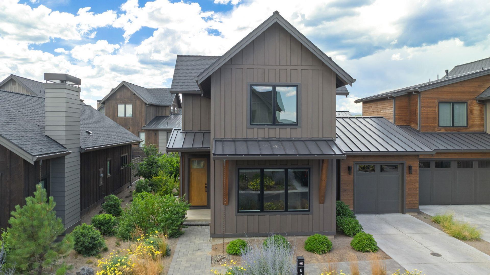 61309 Howe Way, Bend, OR 97702 Main Photo