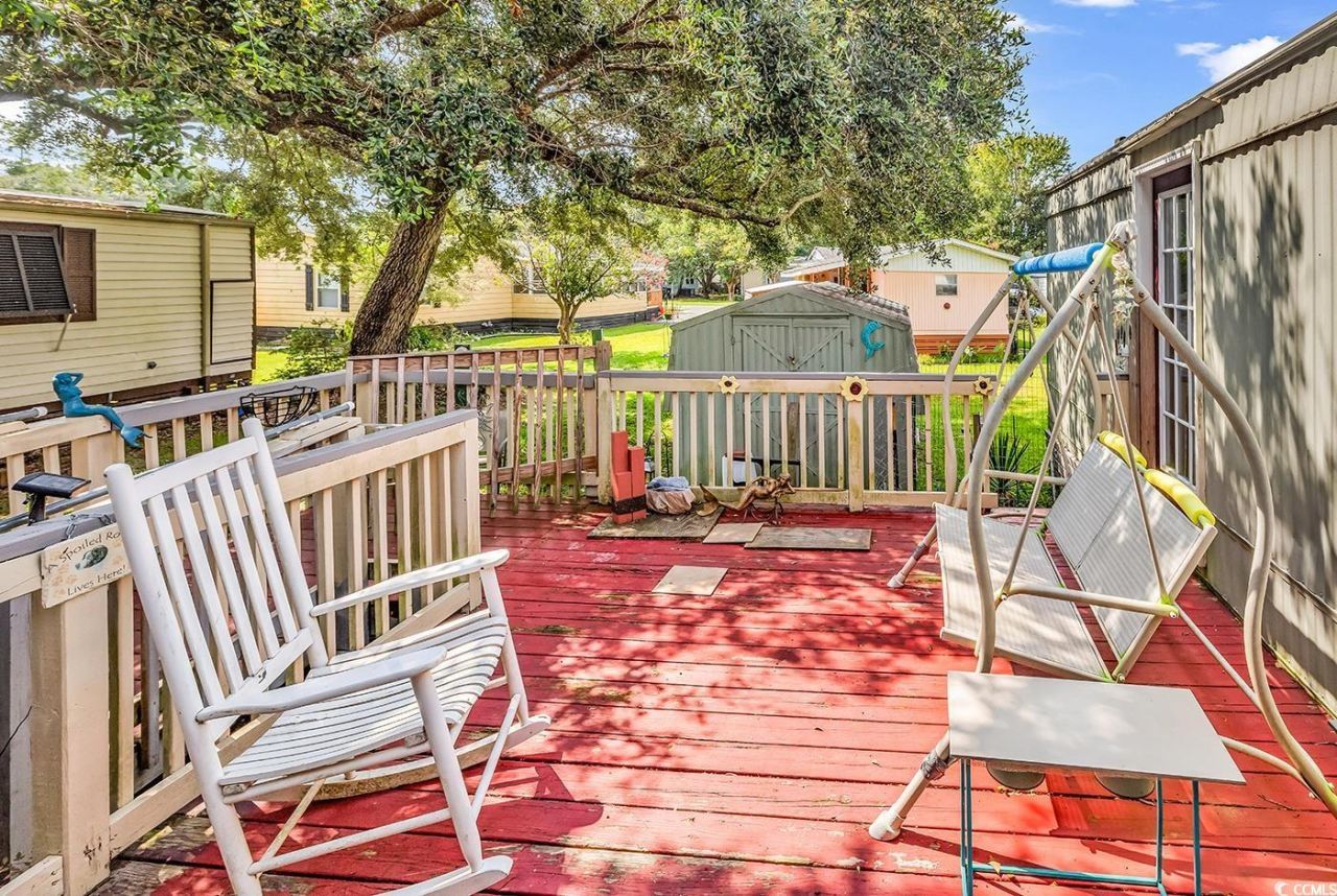 155 Ridgeway Loop Photo 14