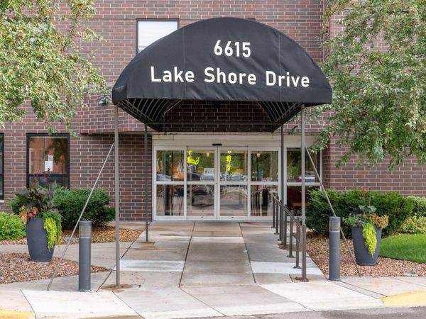 6615 Lake Shore Drive S, Unit 410, Richfield, MN 55423