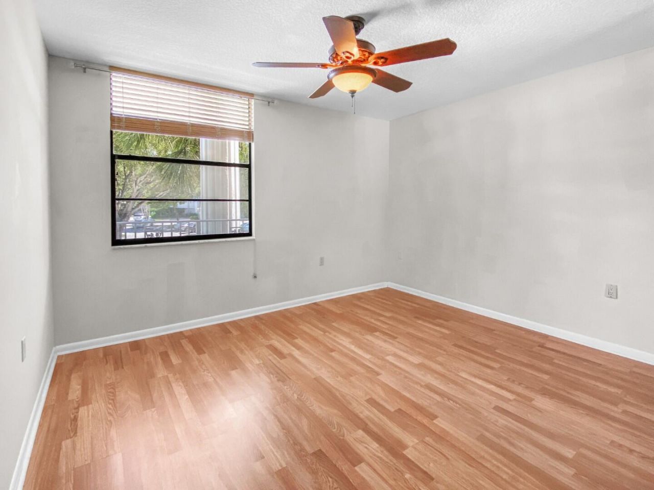 3520 Whitehall Drive, Unit 203, West Palm Beach, FL 33401 Photo