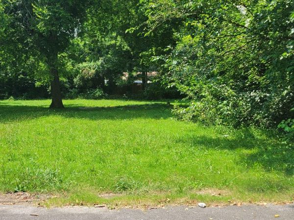 911 Lee Drive, Huntsville, AL 35816