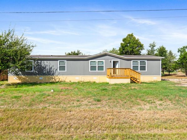 265 Hershal LN, Cedar Creek, TX 78612