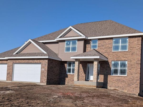 7842 Landon Lane, ROSCOE, IL 61073