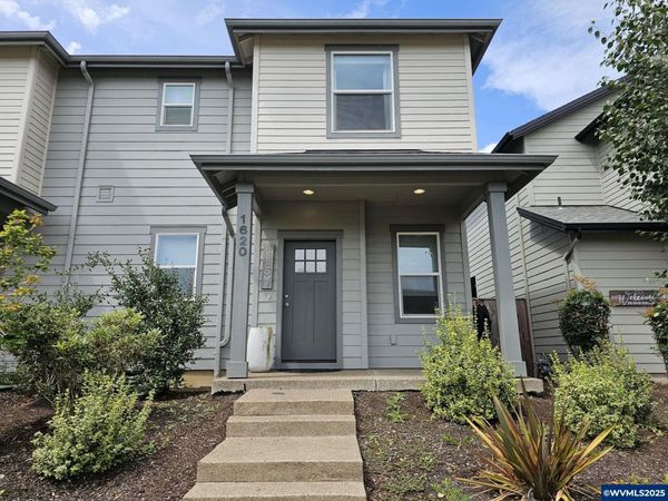 1620 SE Barberry Av, Dallas, OR 97338