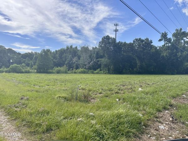 3606 Verot School Road , Youngsville, LA 70592