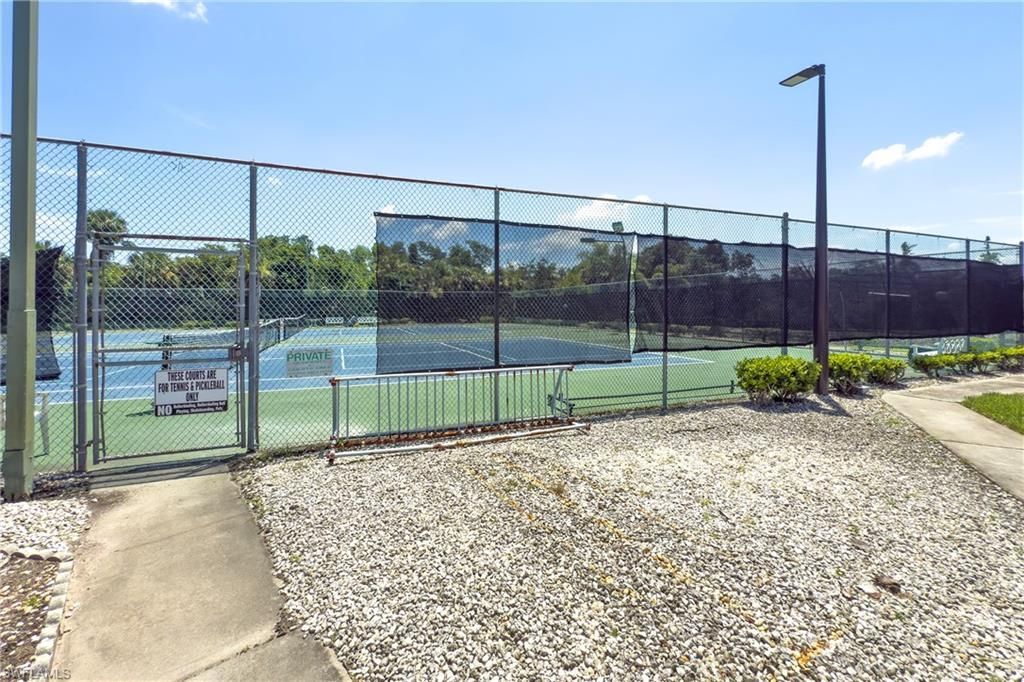 5705 Foxlake Dr, Unit 4, North Fort Myers, FL 33917 Photo