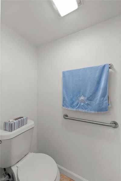 5705 Foxlake Dr, Unit 4, North Fort Myers, FL 33917 Photo