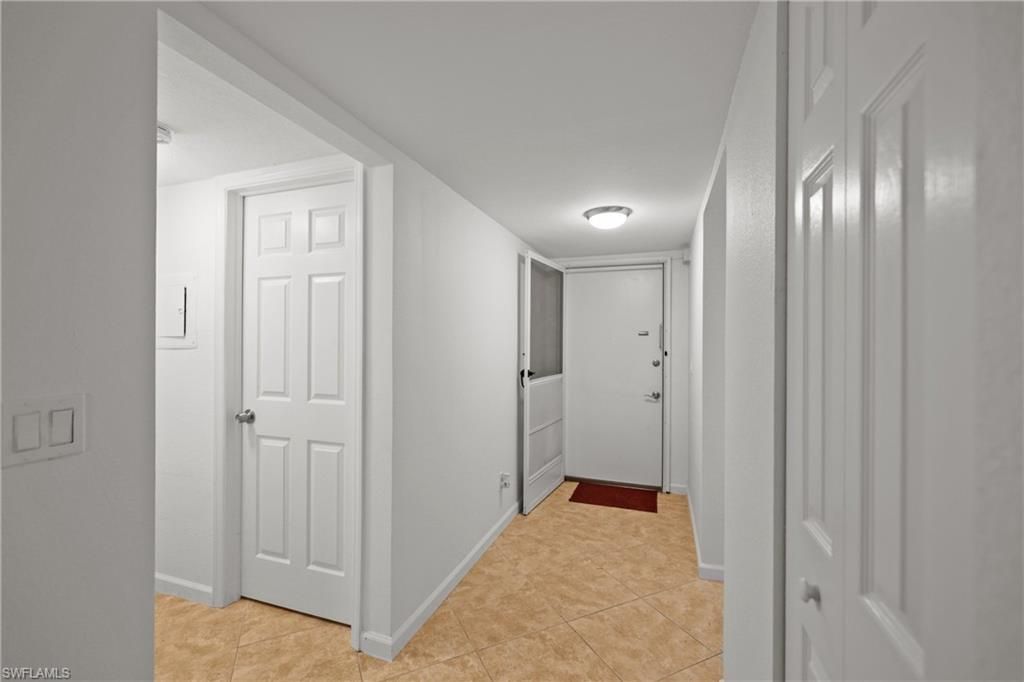 5705 Foxlake Dr, Unit 4, North Fort Myers, FL 33917 Photo