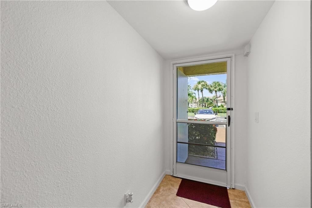 5705 Foxlake Dr, Unit 4, North Fort Myers, FL 33917 Photo