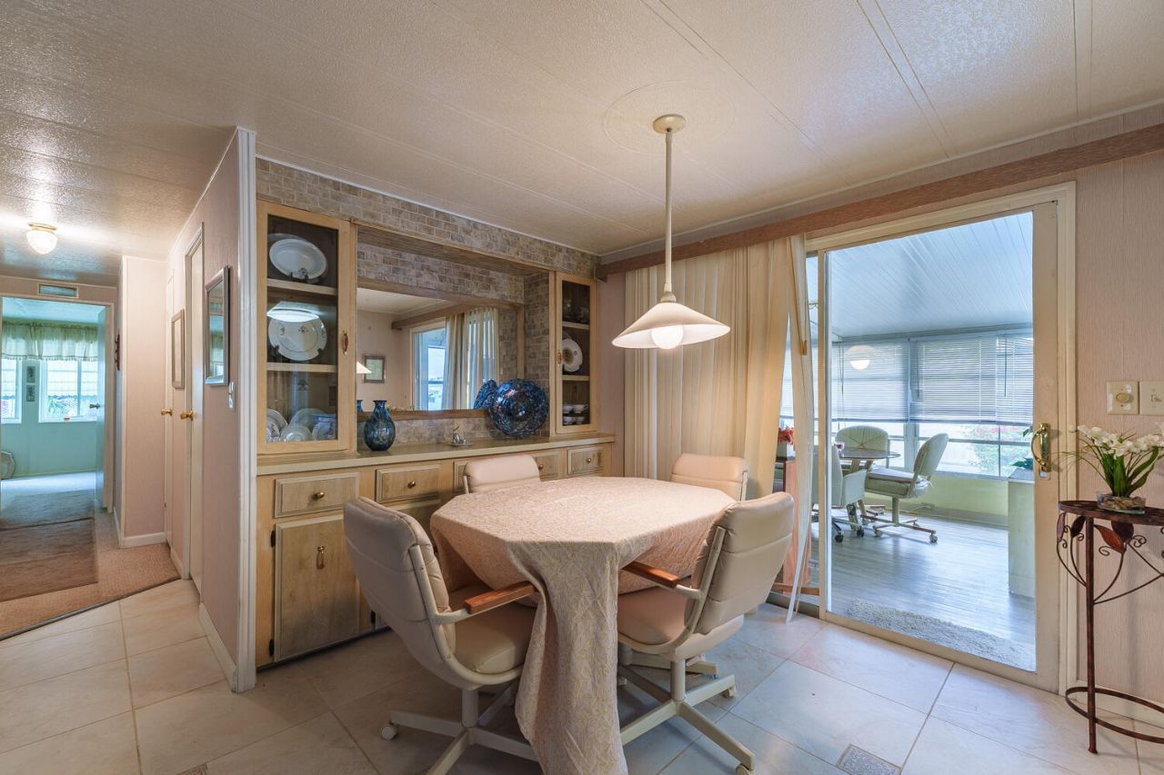 218 W Caribbean, Port Saint Lucie, FL 34952 Photo