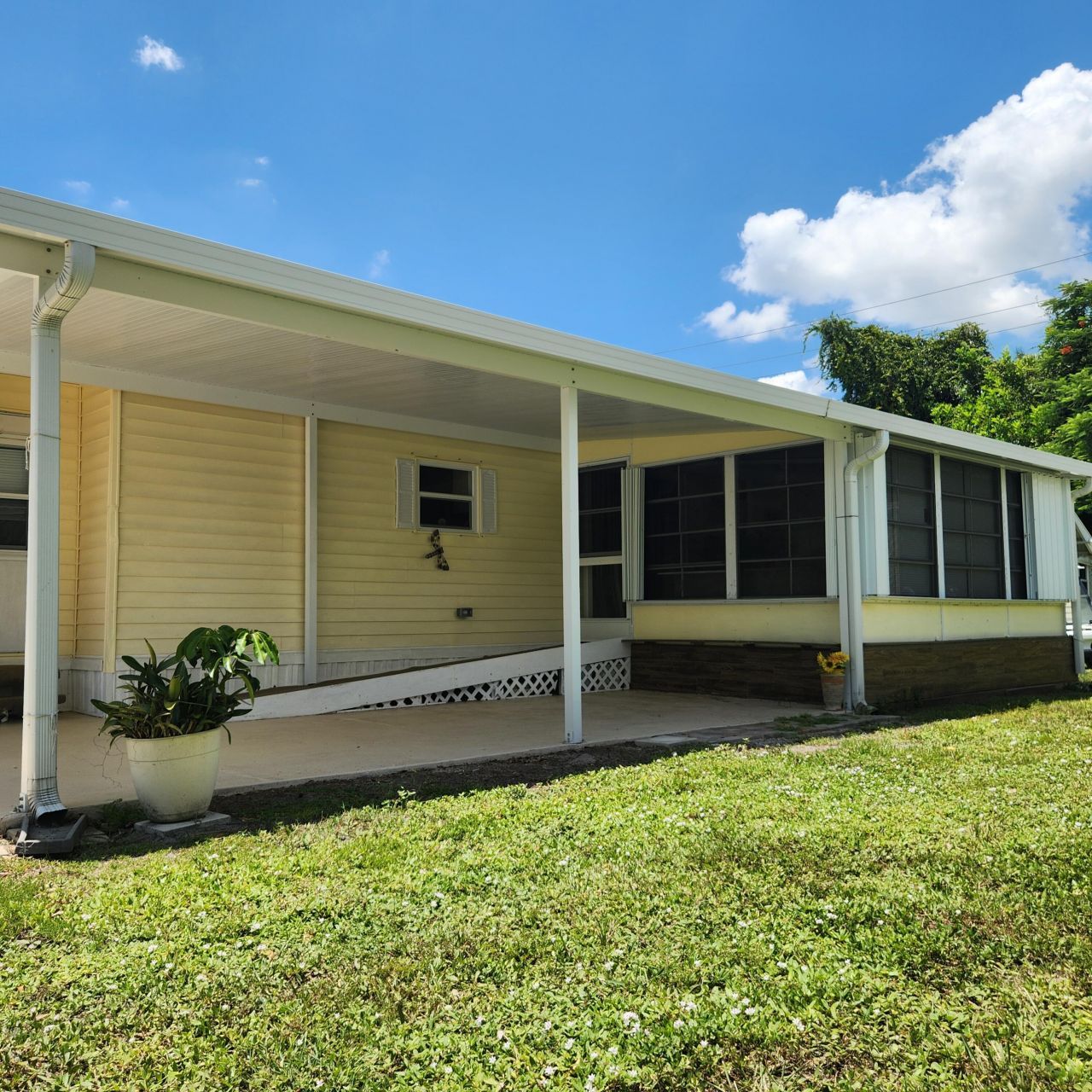 218 W Caribbean, Port Saint Lucie, FL 34952 Photo