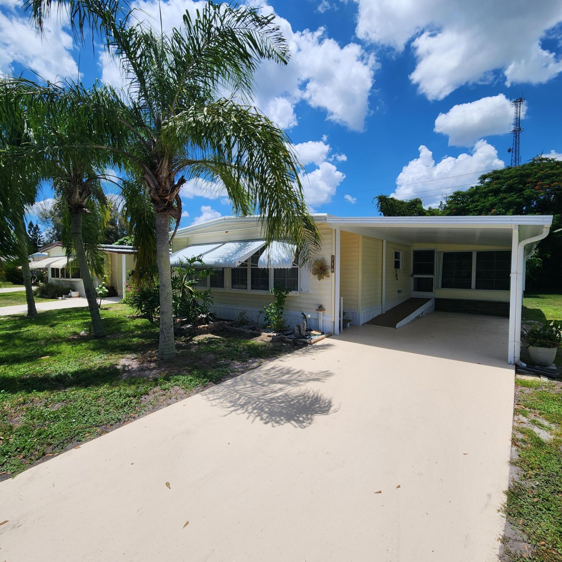 218 W Caribbean, Port Saint Lucie, FL 34952 Photo