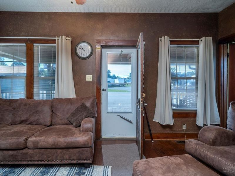 19166 State Route 136, Winchester, OH 45697 Photo 4