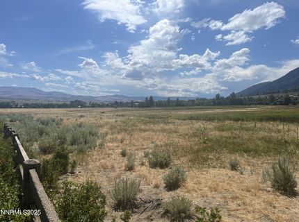 233 Sierra Country Circle, Gardnerville, NV 89460 Photo