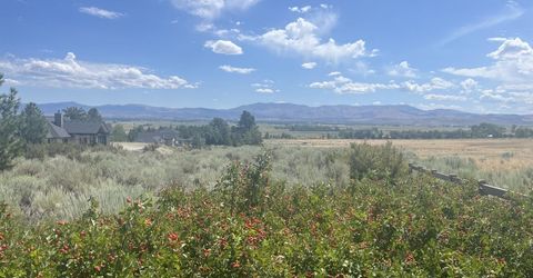 233 Sierra Country Circle, Gardnerville, NV 89460 Photo