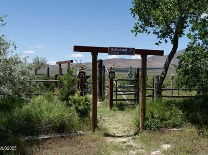 8250 Llama Drive, Winnemucca, NV 89445 Photo