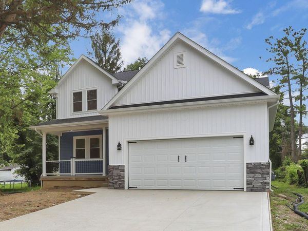 2903 KILBOURNE AVE Avenue, Columbus, OH 43231