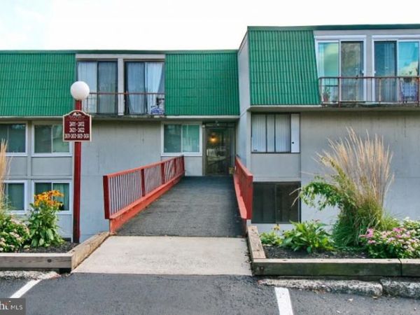 2411 FOREST LANE, SCHWENKSVILLE, PA 19473