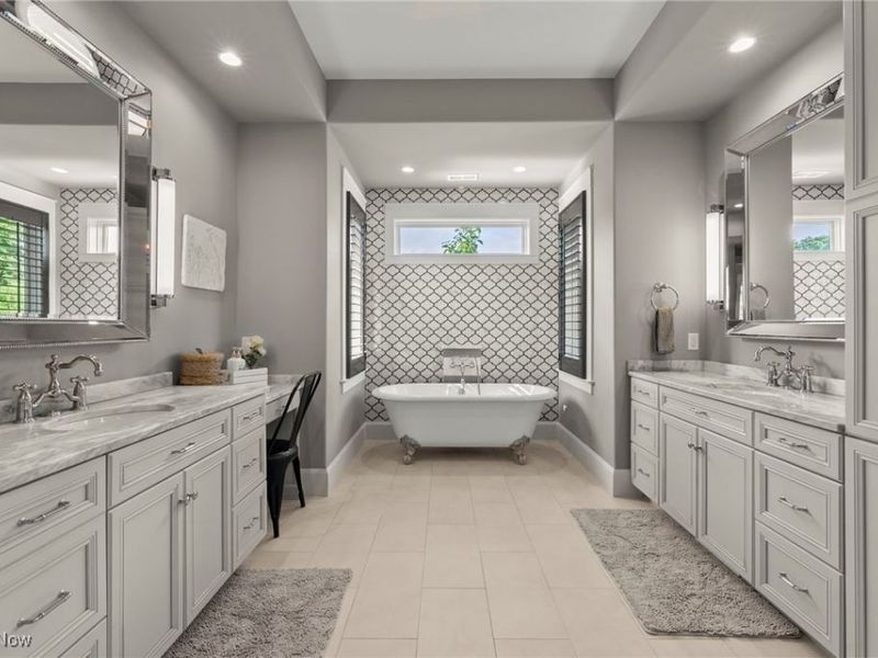 455 Via Avellino Street, North Lima, OH 44452 Photo 17