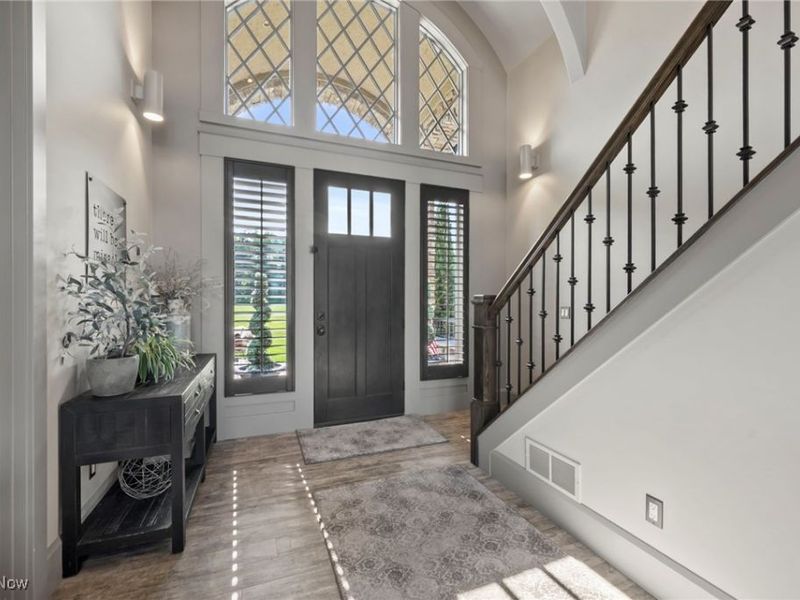 455 Via Avellino Street, North Lima, OH 44452 Photo 3