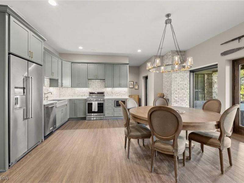 455 Via Avellino Street, North Lima, OH 44452 Photo 38