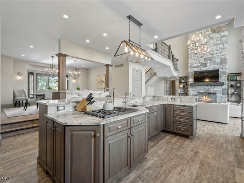 455 Via Avellino Street, North Lima, OH 44452 Photo 8