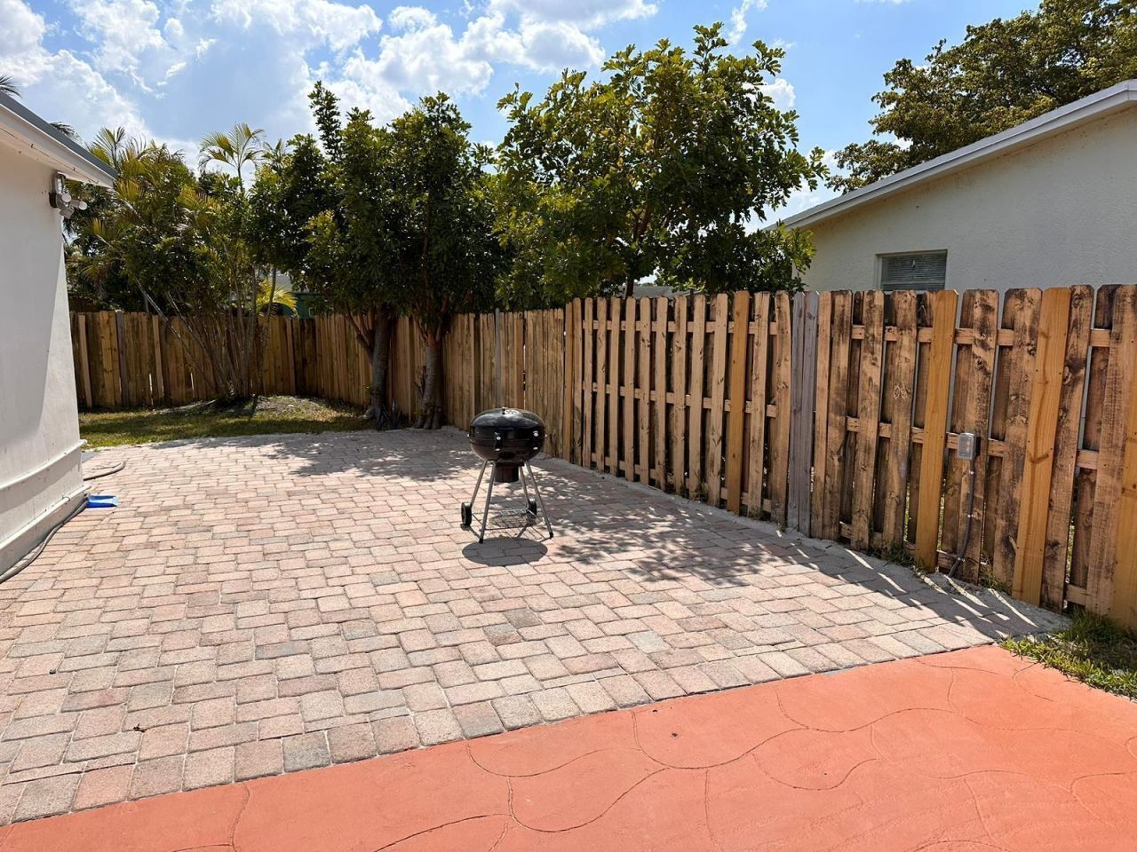 601 NW 38th Street, Deerfield Beach, FL 33064 Photo