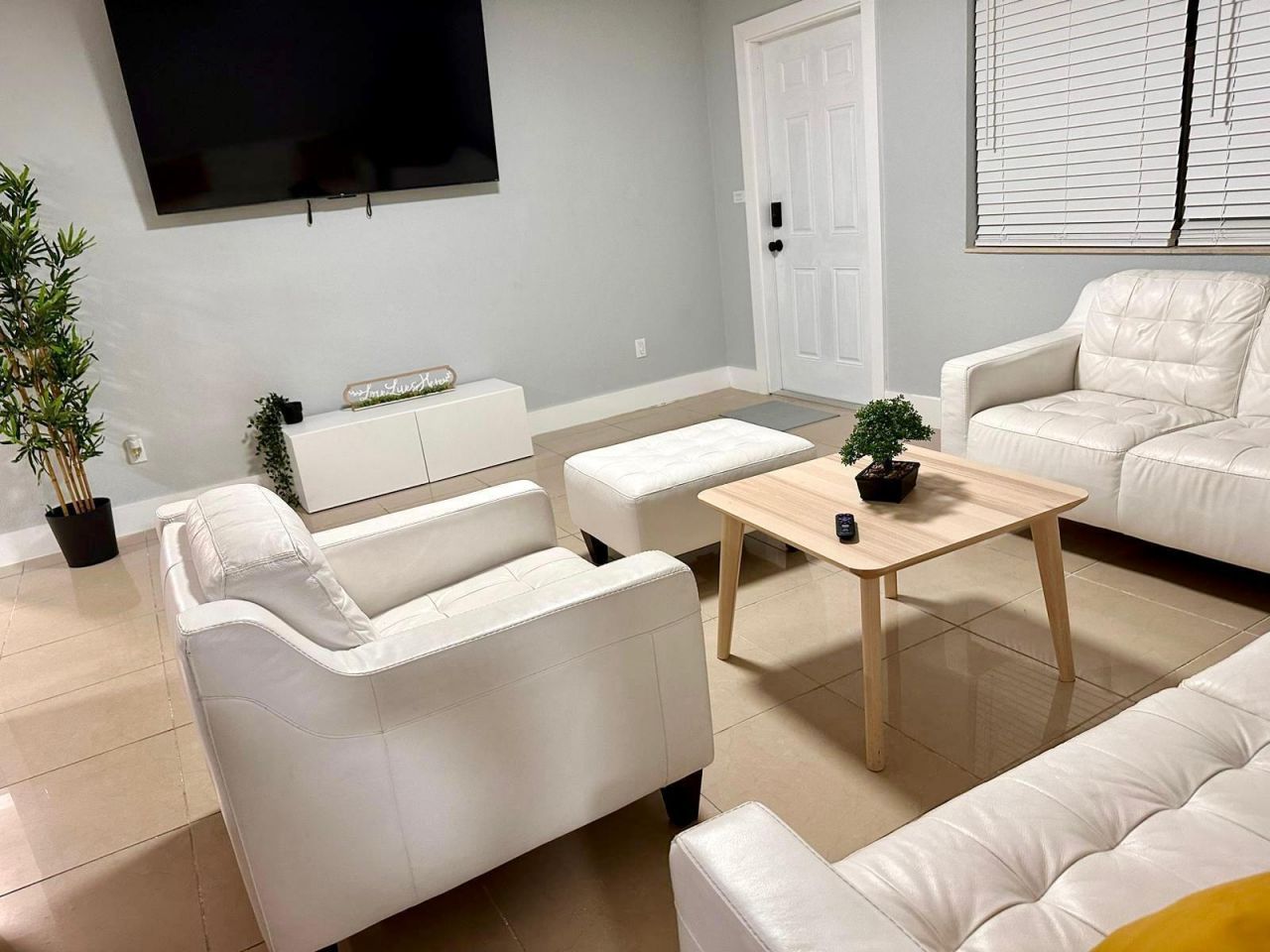 601 NW 38th Street, Deerfield Beach, FL 33064 Photo