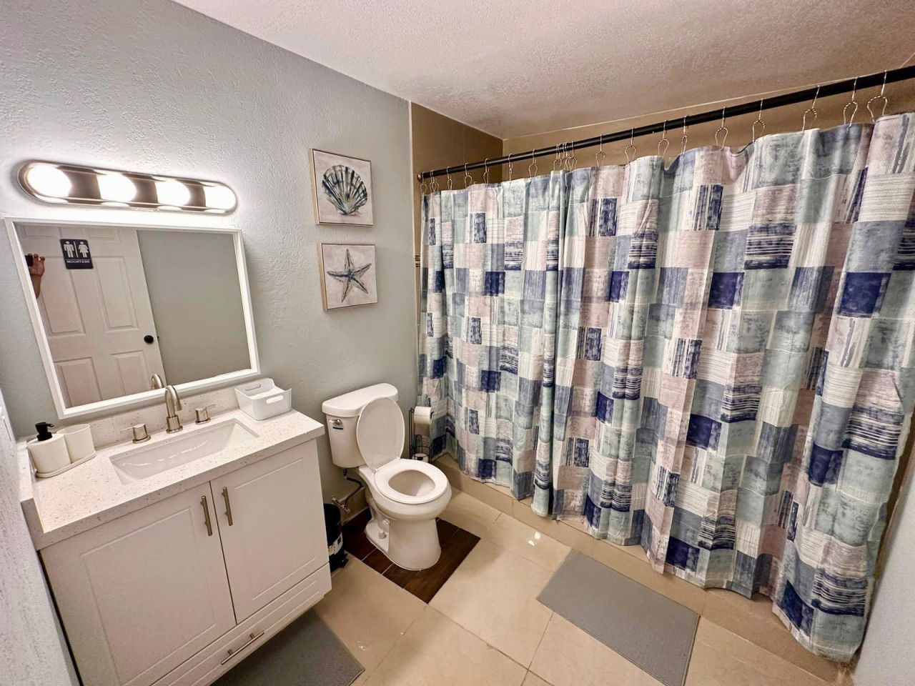 601 NW 38th Street, Deerfield Beach, FL 33064 Photo