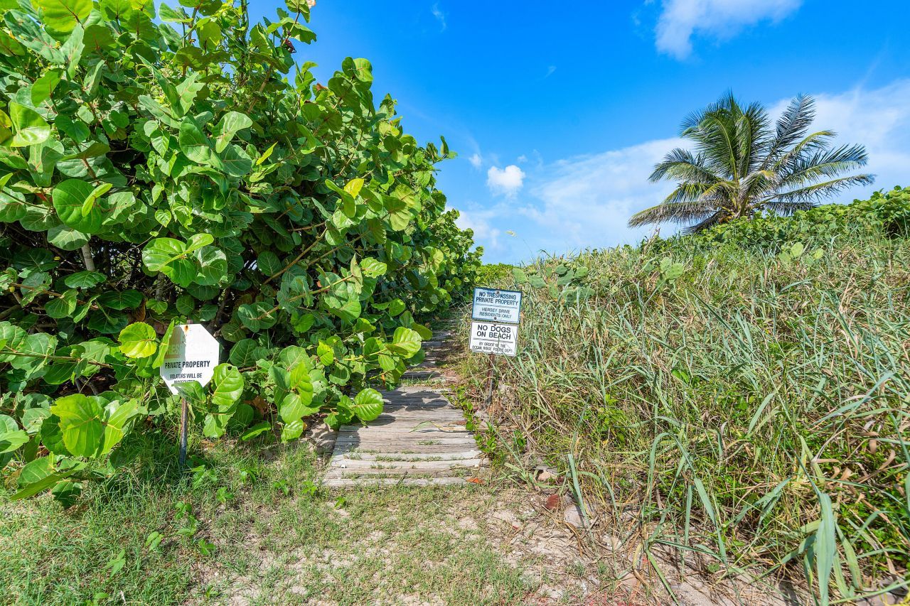30 Hersey Drive, Ocean Ridge, FL 33435 Photo