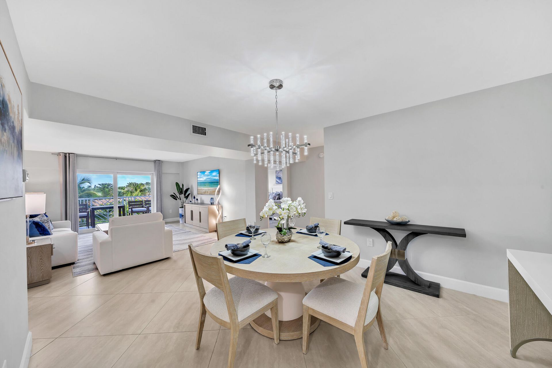 170 N Ocean Boulevard, Unit 508, Palm Beach, FL 33480 Photo