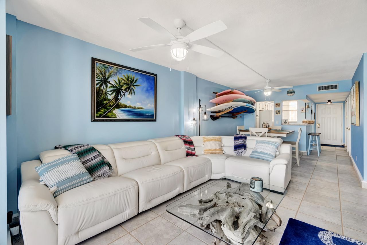 100 Paradise Harbour Boulevard, Unit 408, North Palm Beach, FL 33408 Photo