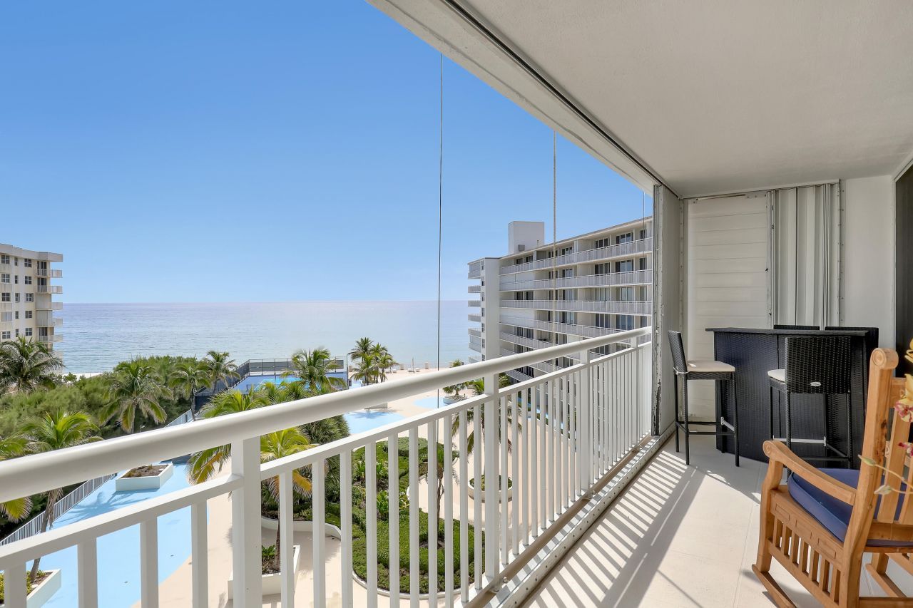 3546 S Ocean Boulevard, Unit 721, South Palm Beach, FL 33480 Photo