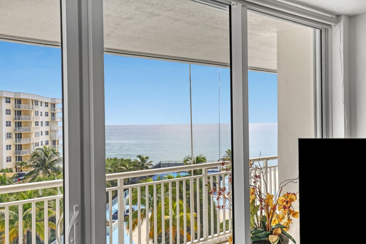 3546 S Ocean Boulevard, Unit 721, South Palm Beach, FL 33480 Photo