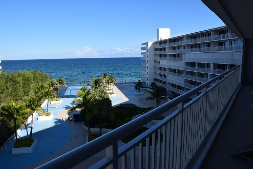 3546 S Ocean Boulevard, Unit 721, South Palm Beach, FL 33480 Photo