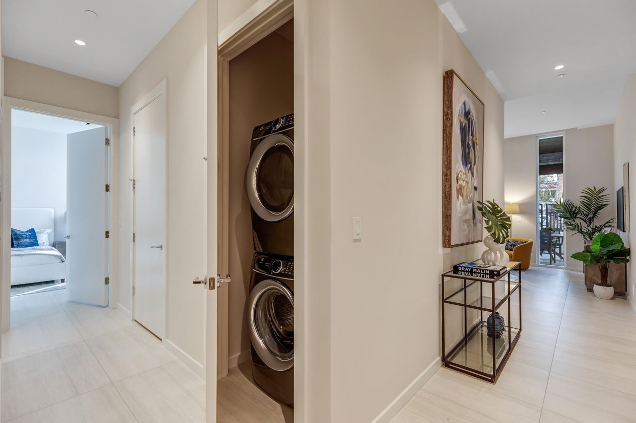 200 SE Mizner Boulevard, Unit 106, Boca Raton, FL 33432 Photo