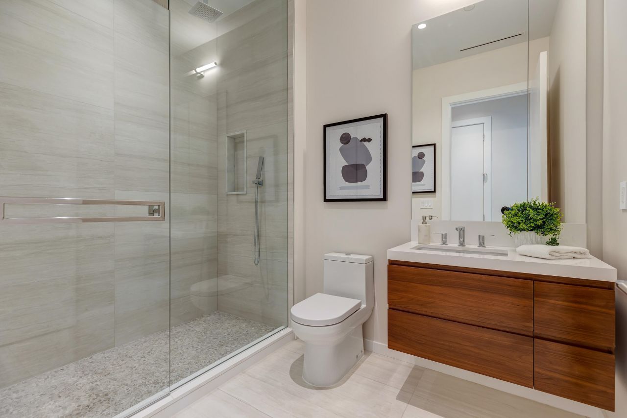 200 SE Mizner Boulevard, Unit 106, Boca Raton, FL 33432 Photo