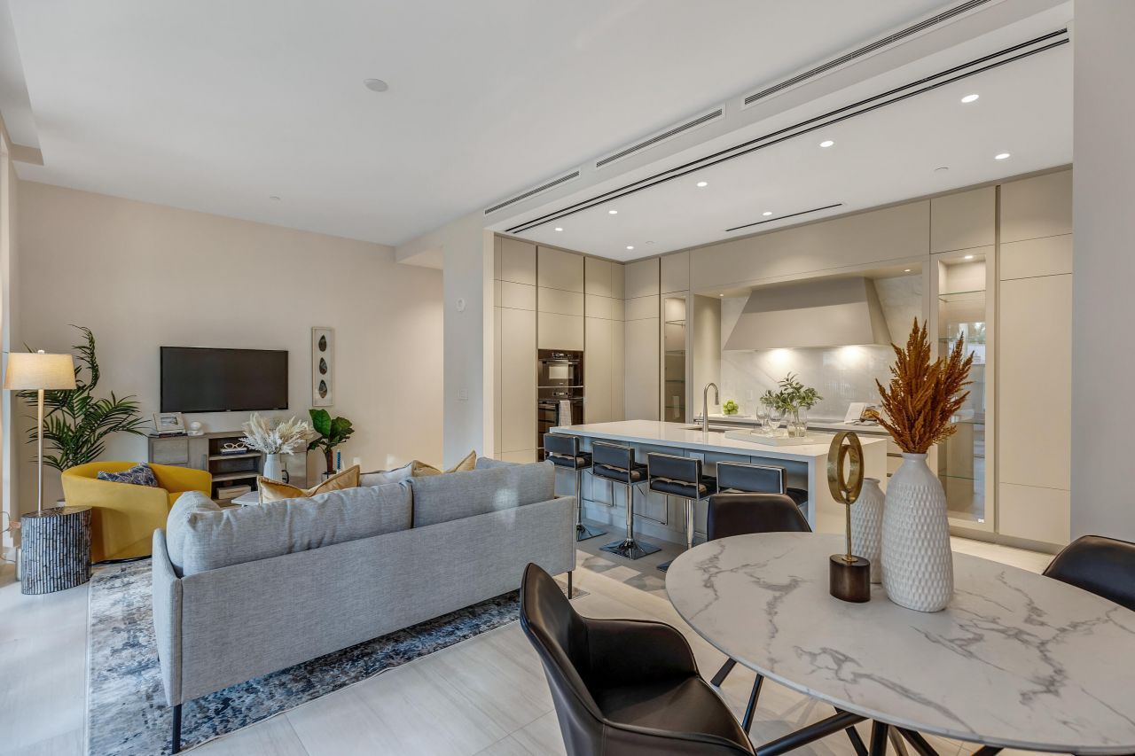 200 SE Mizner Boulevard, Unit 106, Boca Raton, FL 33432 Photo