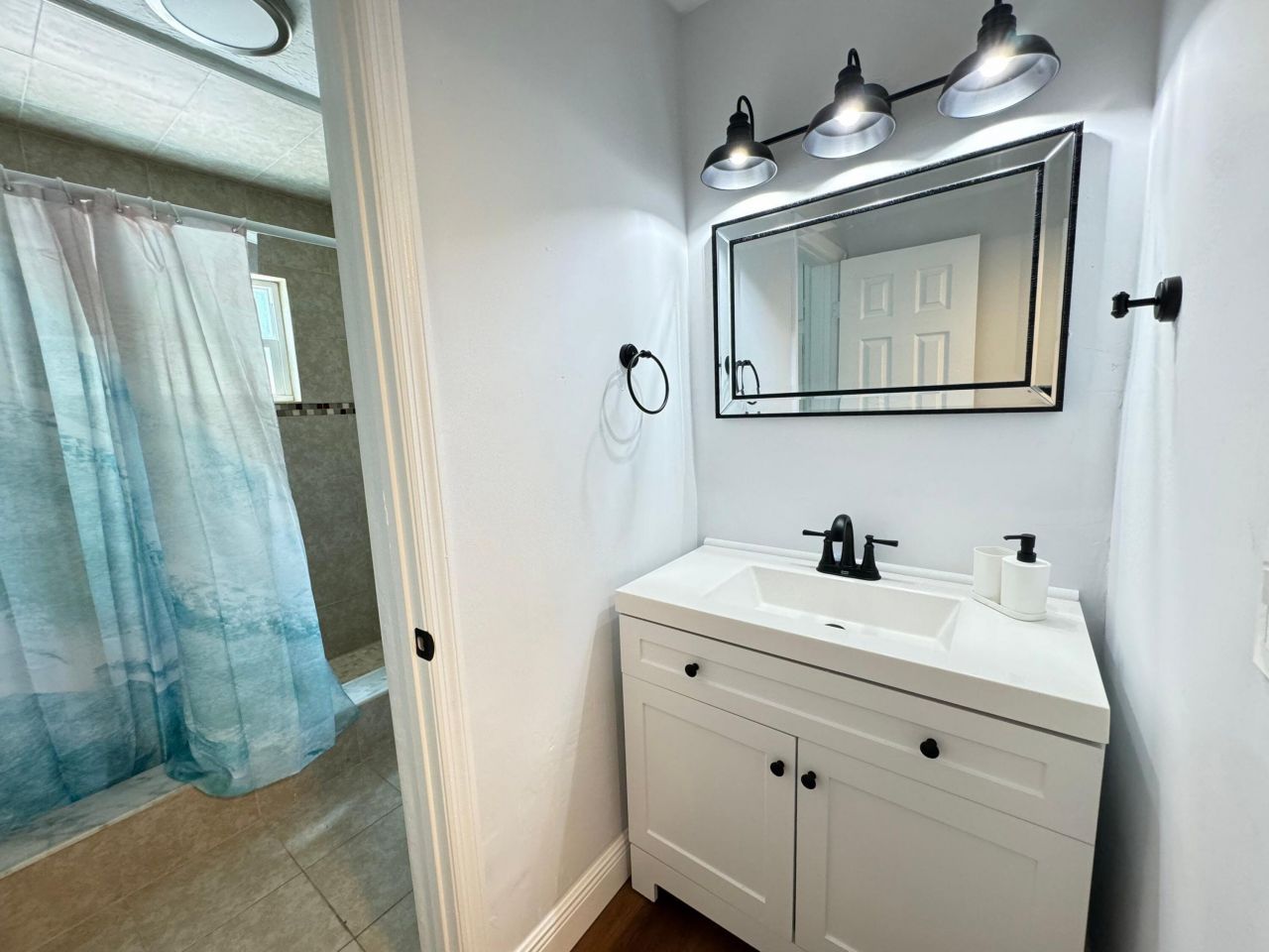 1115 S Ocean Drive, Unit 3, Fort Pierce, FL 34949 Photo