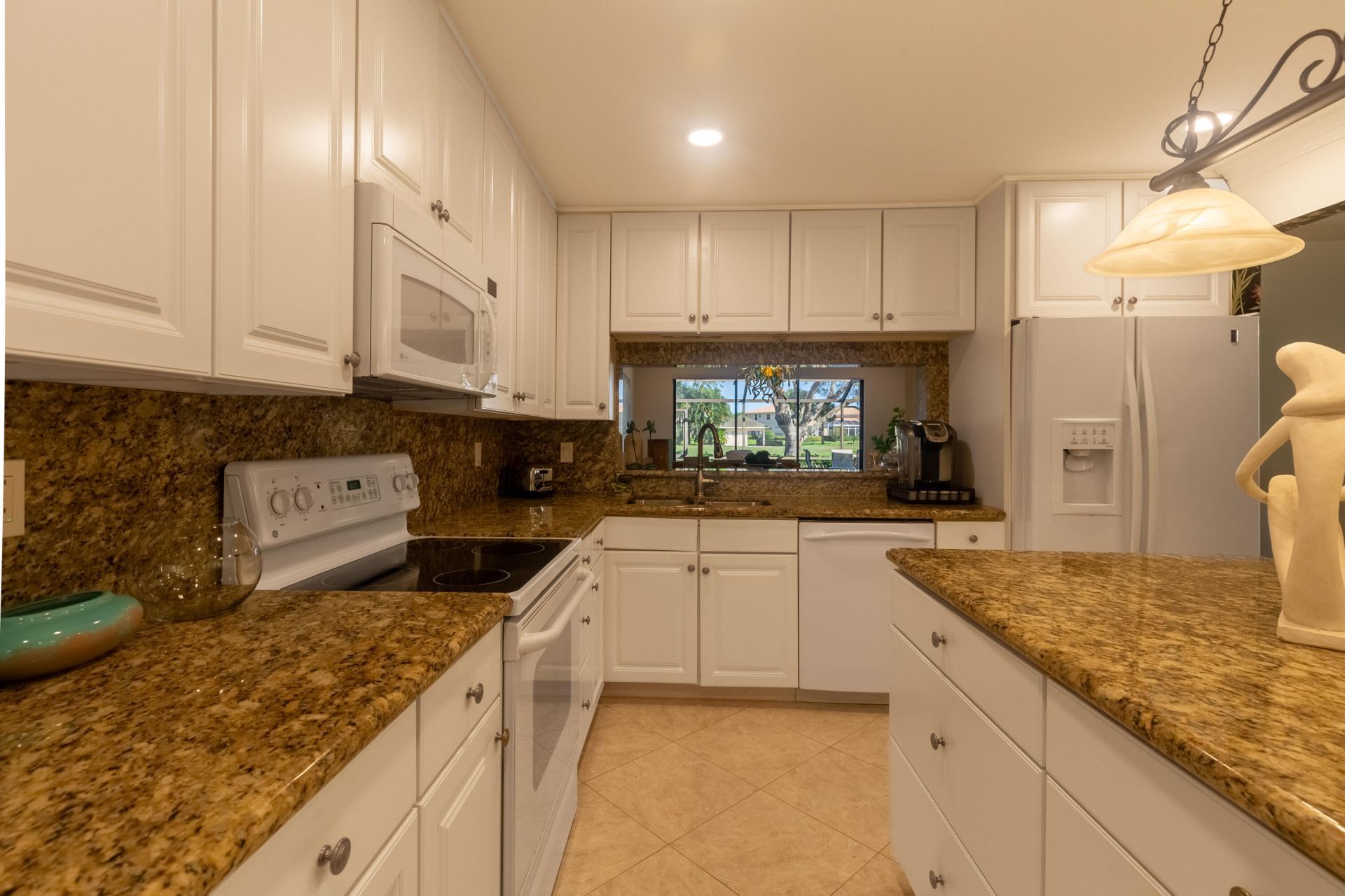 533 Prestwick Circle, Palm Beach Gardens, FL 33418 Photo