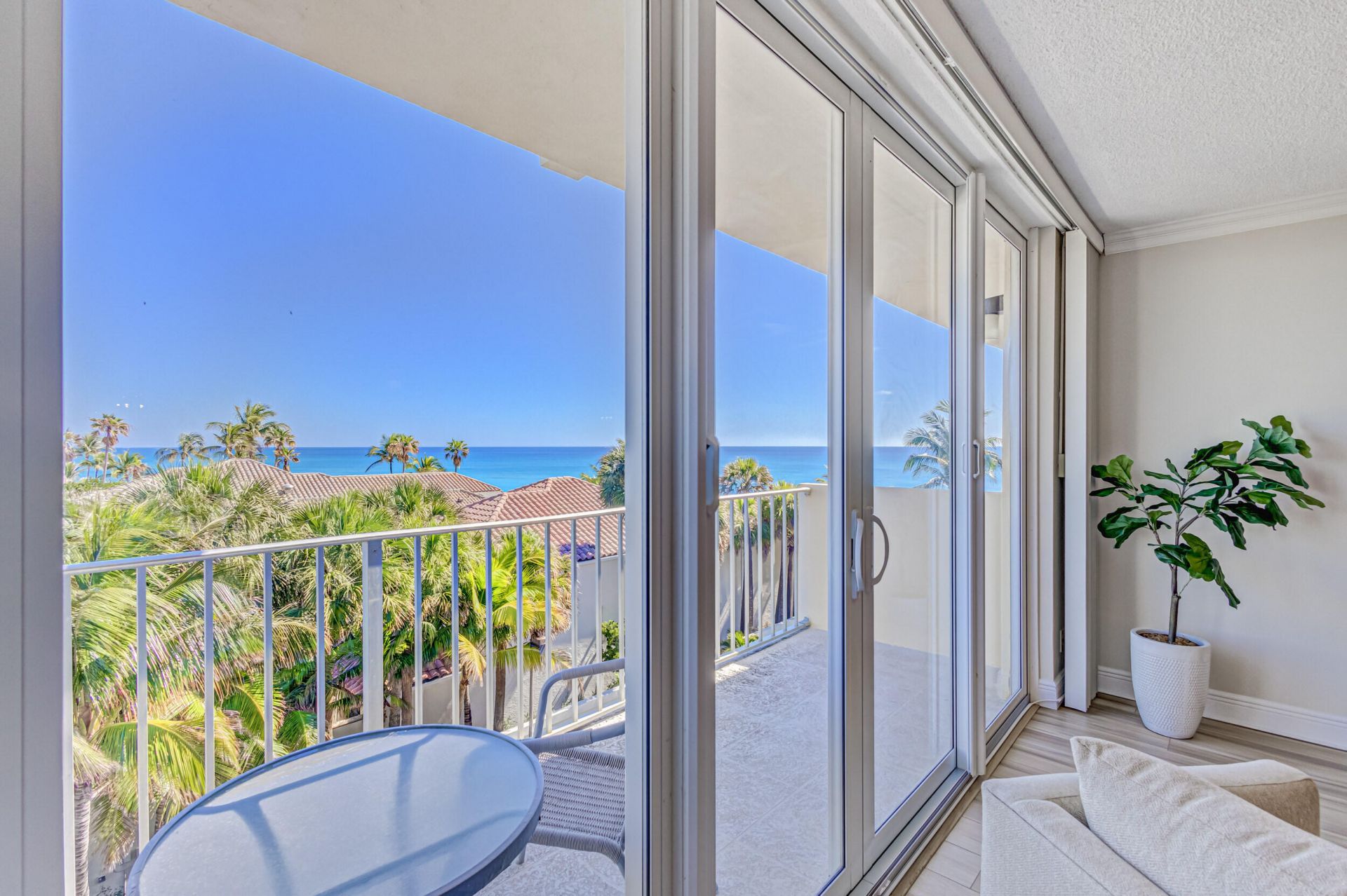 630 Ocean Drive, Unit 505, Juno Beach, FL 33408 Photo