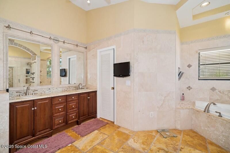 484 Lanternback Island Drive, Satellite Beach, FL 32937 Photo