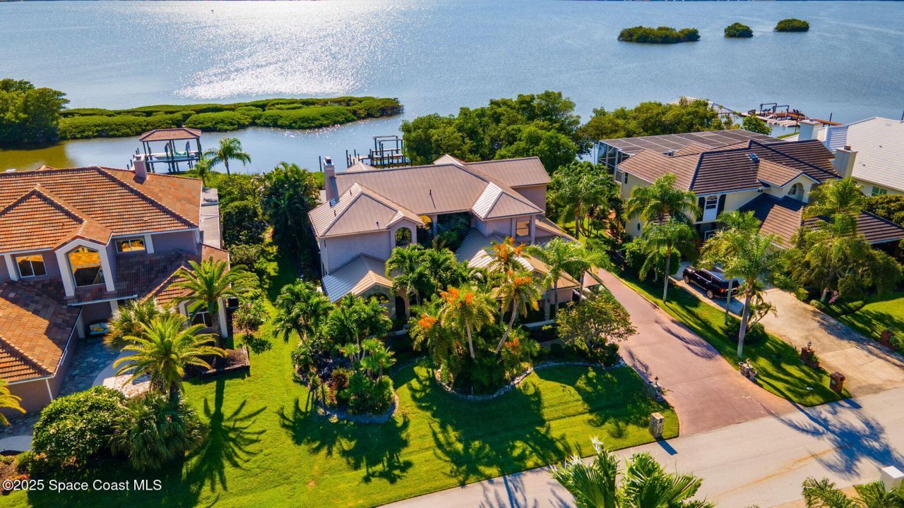 484 Lanternback Island Drive, Satellite Beach, FL 32937 Photo