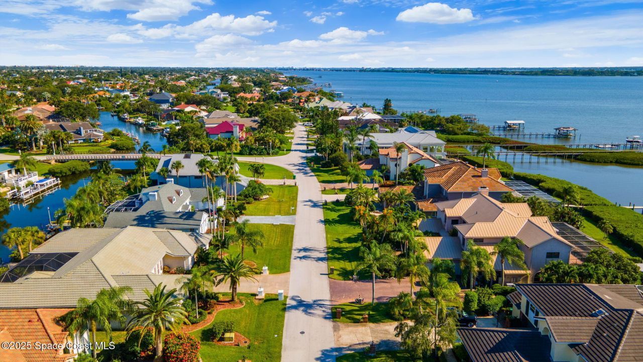 484 Lanternback Island Drive, Satellite Beach, FL 32937 Photo