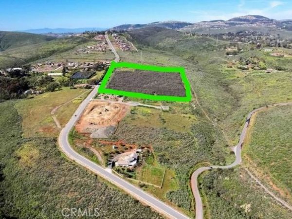 1735 Rancho Summit Drive, Encinitas, CA 92024