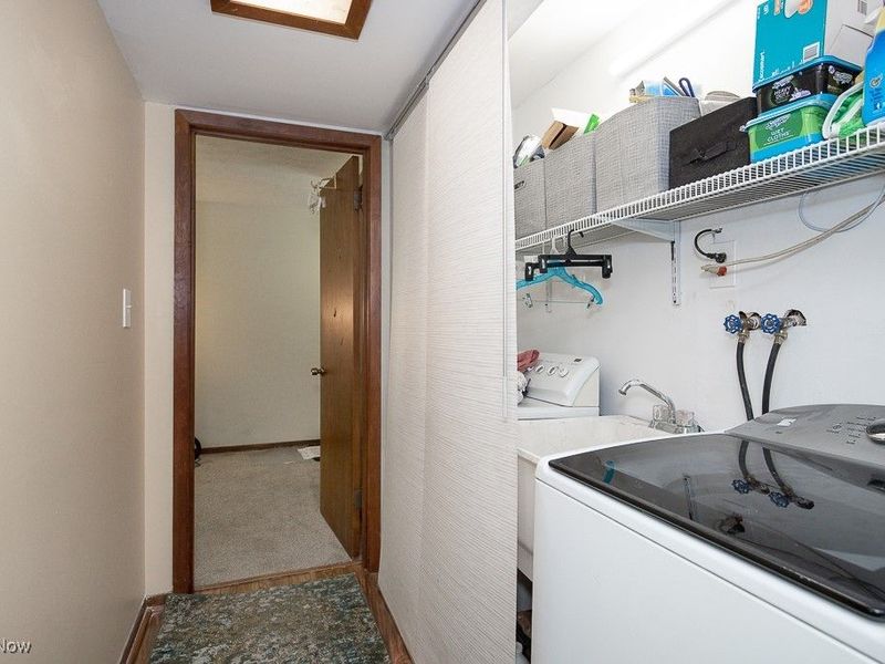 7547 N Linden Lane, Cleveland, OH 44130 Photo 22