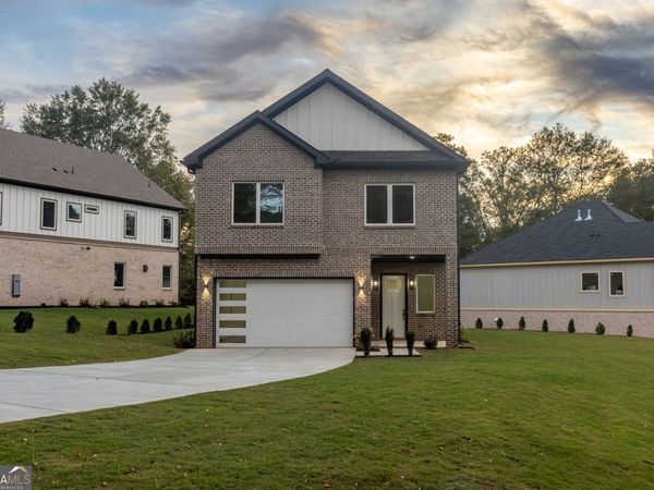 270 Honeysuckle Avenue, Lawrenceville, GA 30046